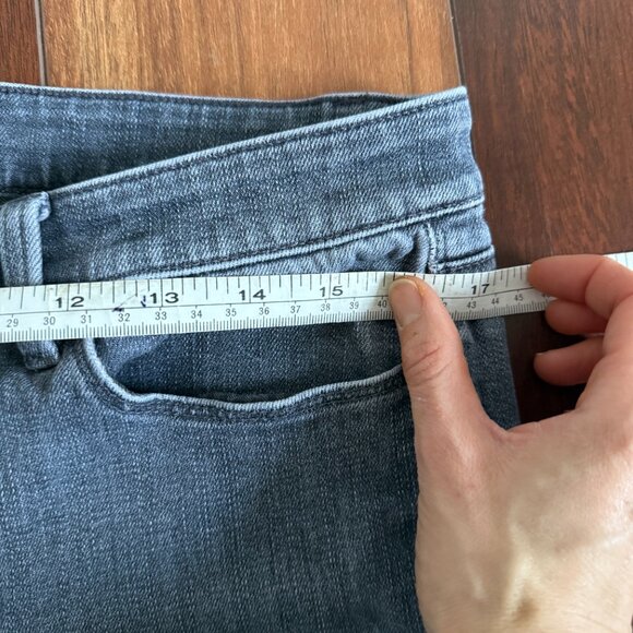 Talbots Jeans Flawless Five Pocket Size 10 Slim Ankle - Picture 5 of 9